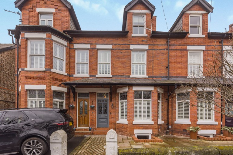 View Full Details for Hawthorn Road, Hale, WA15