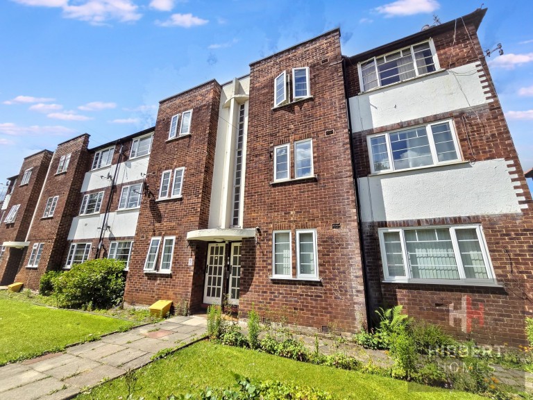 View Full Details for Springfield Road, Sale, M33