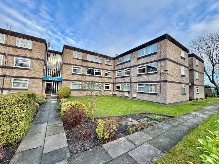 View Full Details for Devonshire Park Road, Stockport, SK2