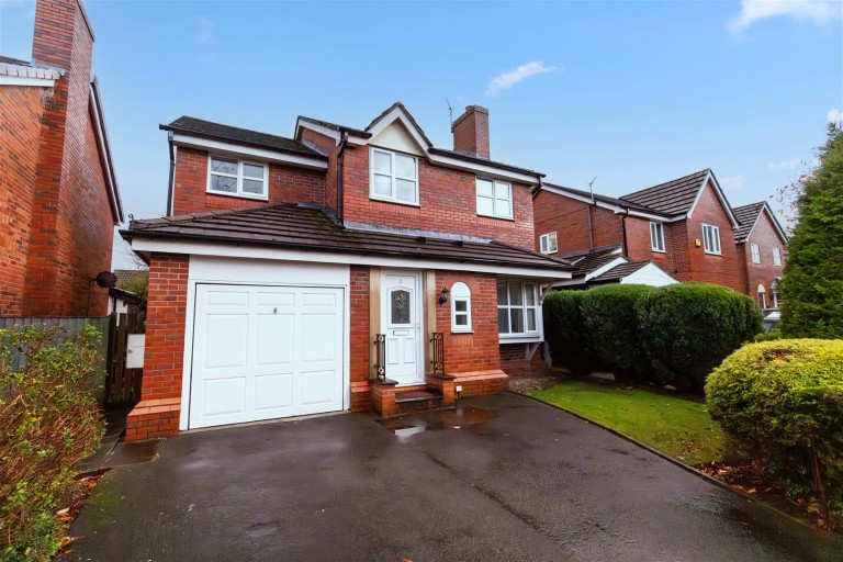 View Full Details for Marwood Close, Altrincham, WA14 4XD.