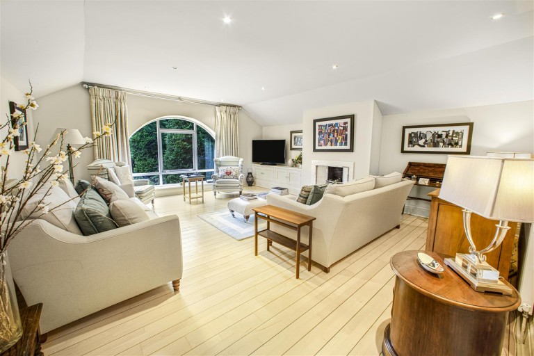 View Full Details for Suffolk Road, Altrincham