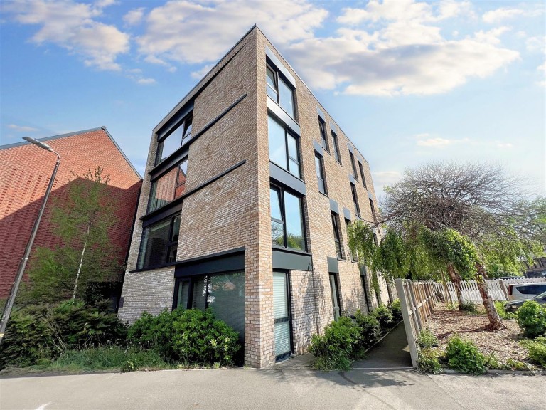 View Full Details for Brown Street, Altrincham