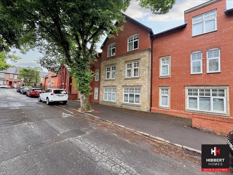 View Full Details for Oak Road, Hale, Altrincham