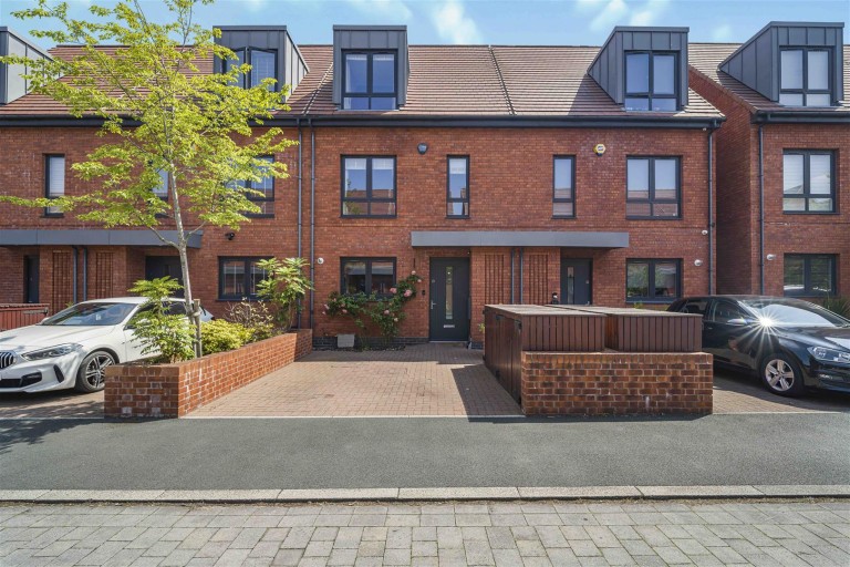 View Full Details for Worthington Crescent, Cheadle