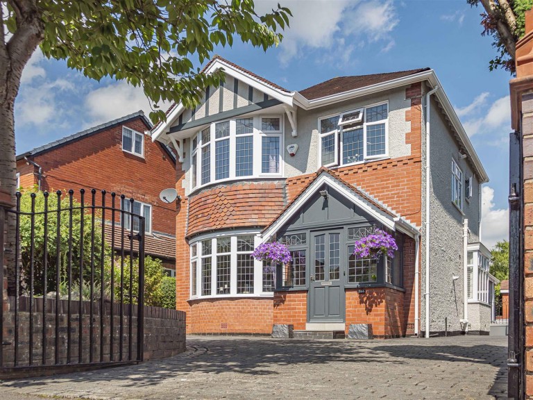 View Full Details for Woodsmoor Lane, Stockport