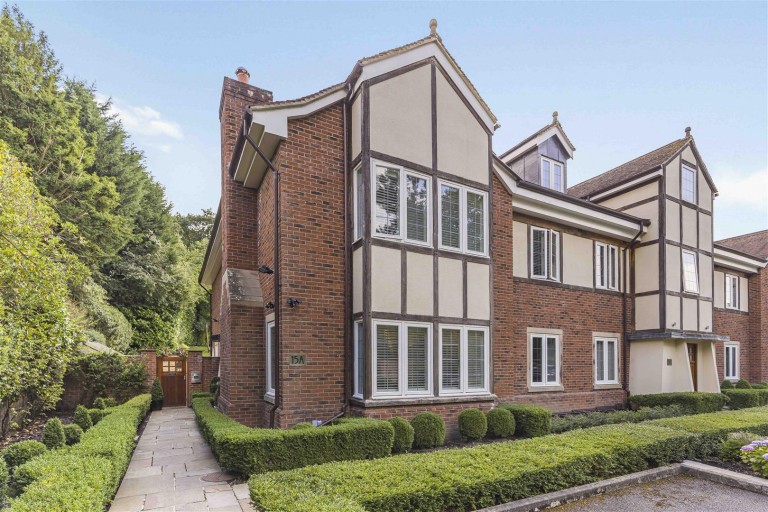 View Full Details for Bradgate Road, Altrincham