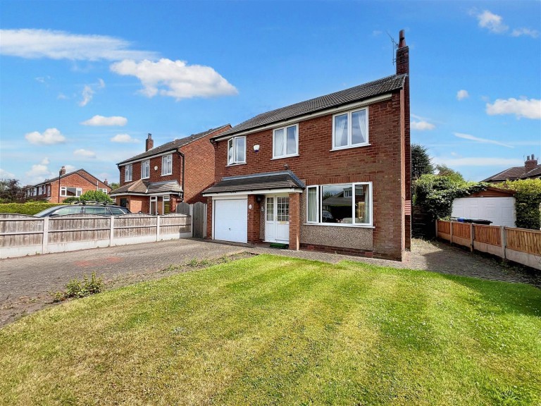 View Full Details for Bloomsbury Lane, Timperley, Altrincham
