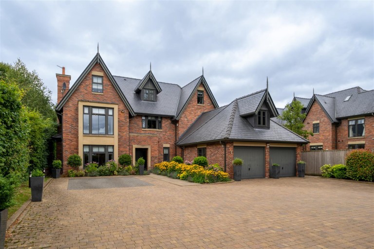 View Full Details for Stanhope Road, Bowdon, Altrincham