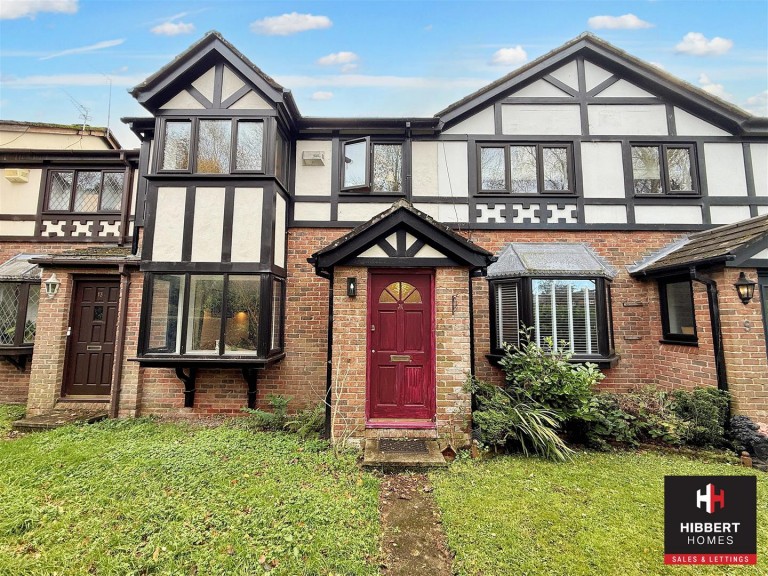 View Full Details for Birchtree Close, Bowdon, Altrincham