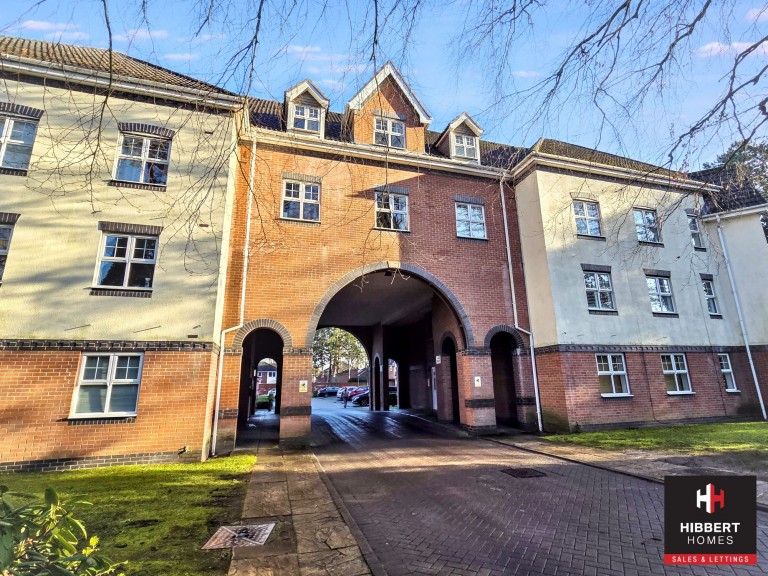 View Full Details for Brooklands Road, Wood Court, M33