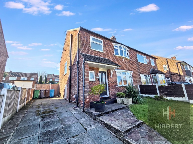 View Full Details for Blackcarr Road, Manchester, M23