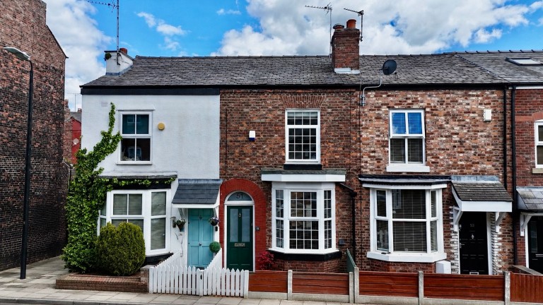 View Full Details for Byrom Street, Altrincham, WA14