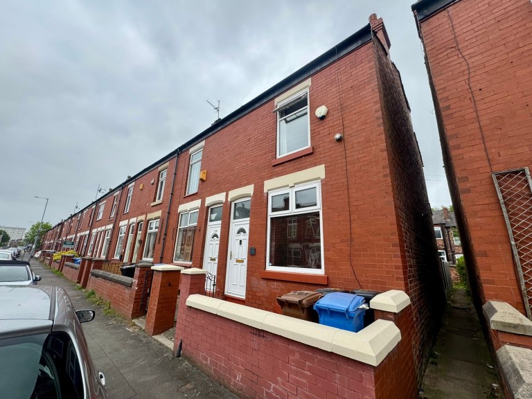 View Full Details for Lowfield Road, Stockport, SK3