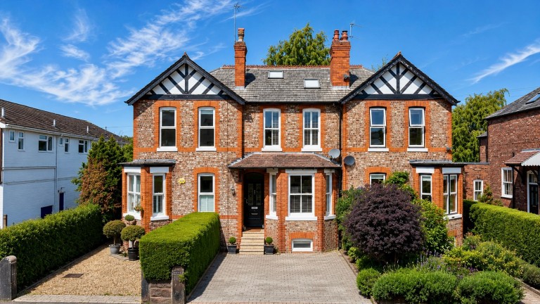 View Full Details for Vicarage Lane, Bowdon, WA14