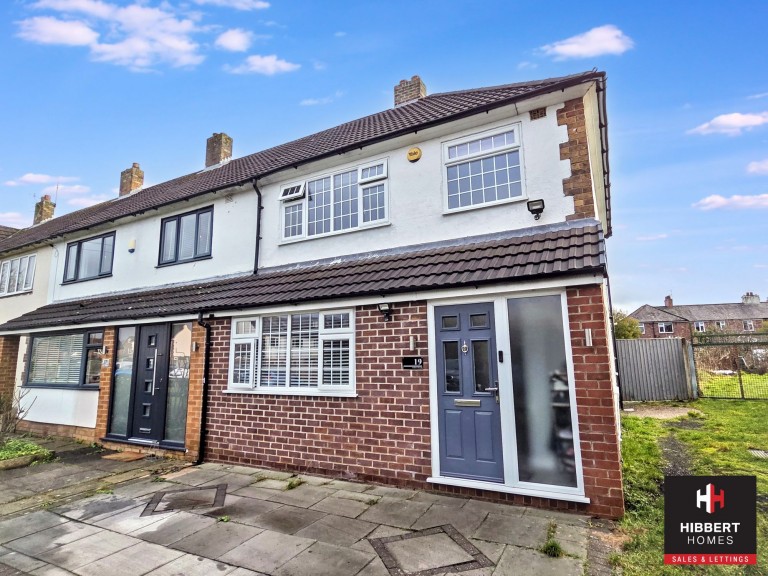 View Full Details for Totnes Road, Sale, M33