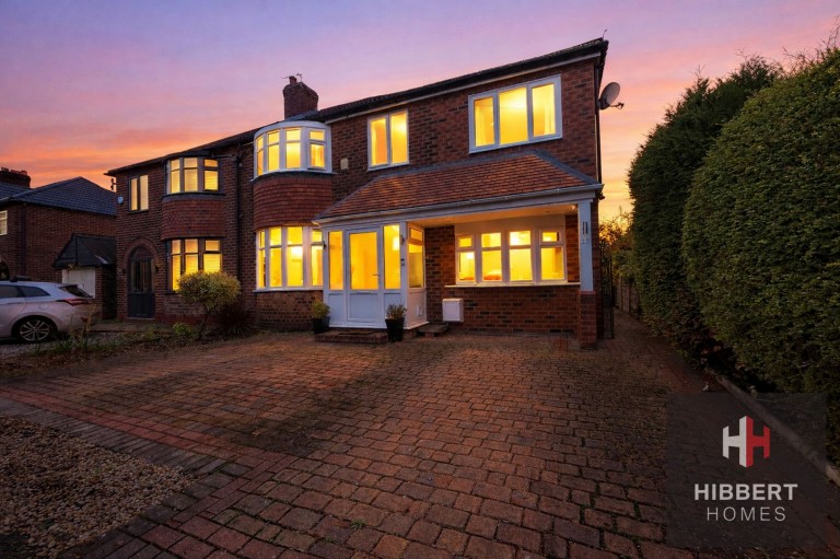 View Full Details for Cranston Drive, Sale, M33