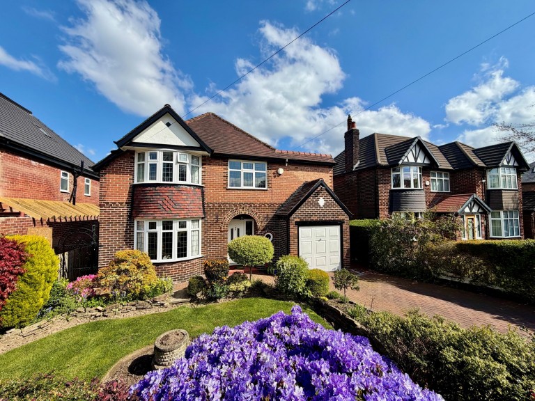 View Full Details for Crossfield Road, Hale, WA15