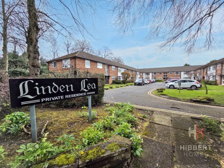 View Full Details for Brooklands Road, Linden Lea Brooklands Road, M33