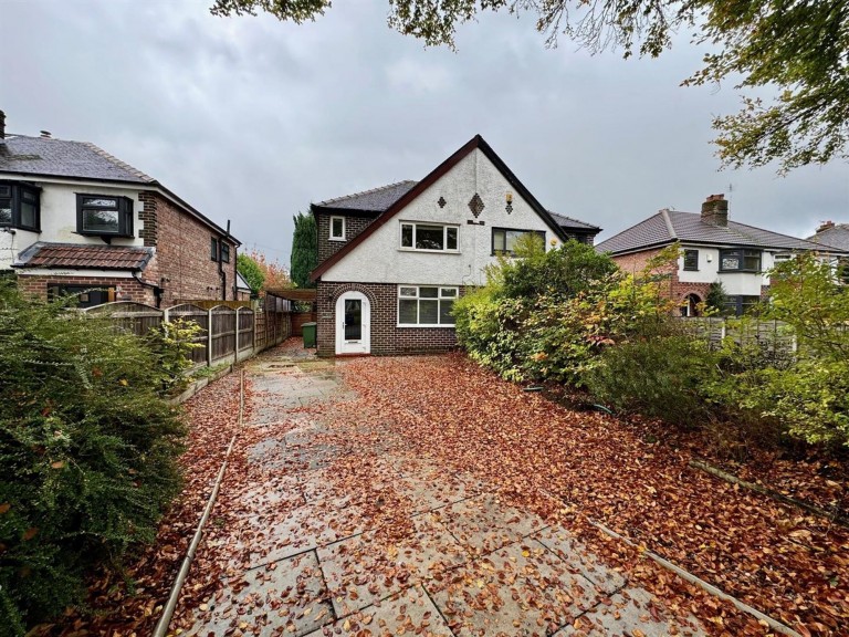 View Full Details for Manor Avenue, Sale, M33