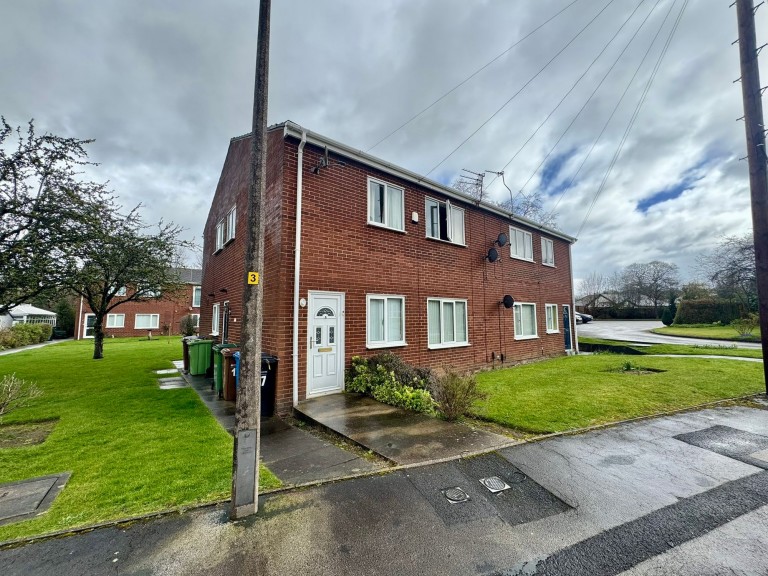 View Full Details for Dunvegan Road, Hazel Grove, SK7