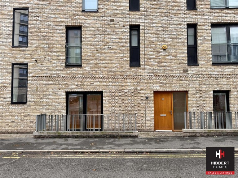 View Full Details for Vesta Street, Manchester, M4