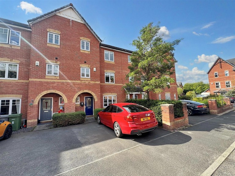 View Full Details for Pinelea, Altrincham, WA15