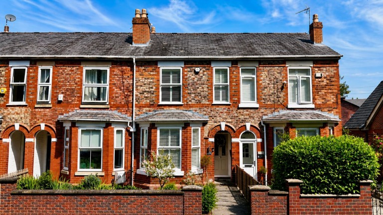 View Full Details for Mayors Road, Altrincham, WA15