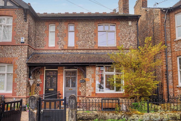 View Full Details for Elm Road, Hale, WA15